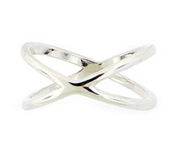 Versatile Sterling Silver Criss Cross Ring